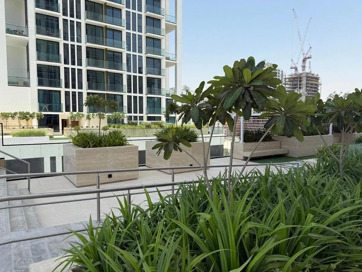 Vogue Brand New One Bedroom Apartment 16Th Floor With Skyline View And Access To Olympic Pool And Full Equipped Gym, Located Jvc Binghatti Gardenia Ντουμπάι